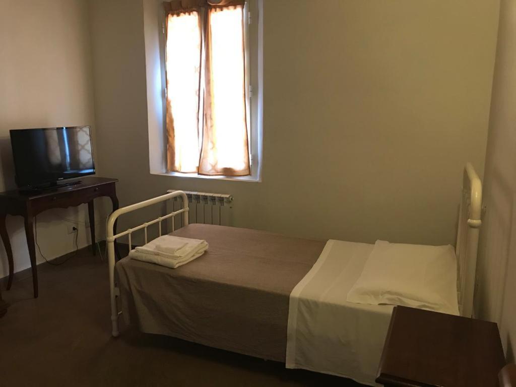 La Sosta Camere & Appartamenti San Felice sul Panaro Bagian luar foto